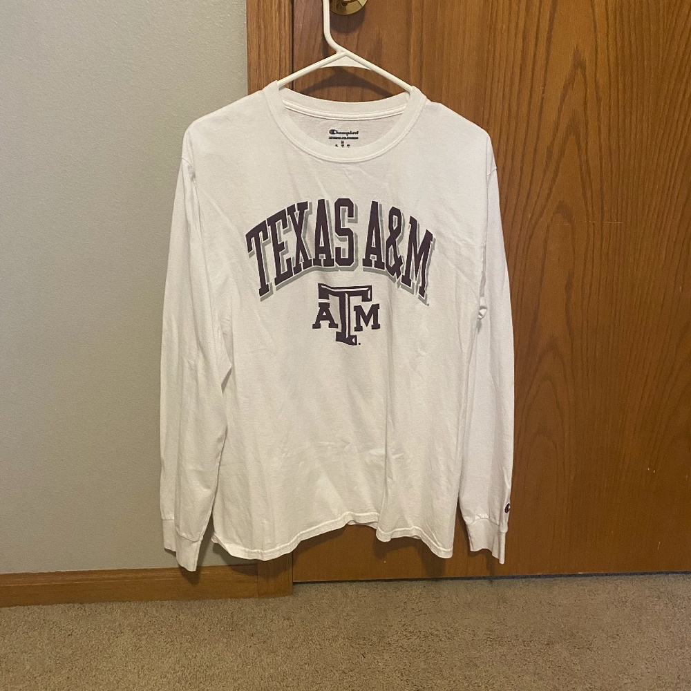 Texas A&M Long Sleeve Champion T-Shirt Size Medium